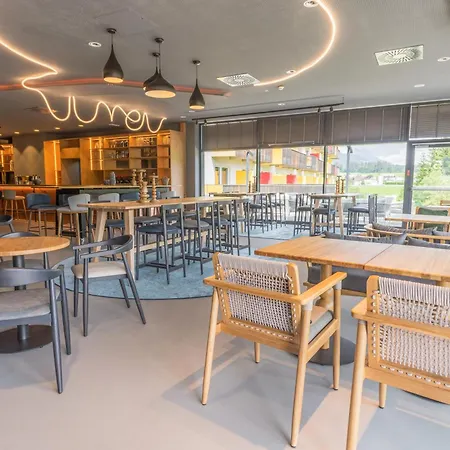 Отель Aldiana Club Salzkammergut Und Grimmingtherme