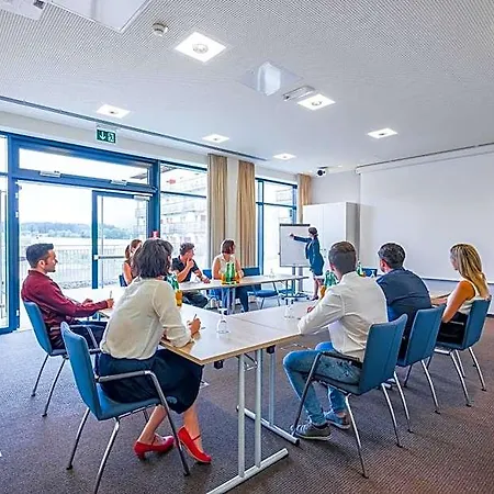 Aldiana Club Salzkammergut Und Grimmingtherme מלון