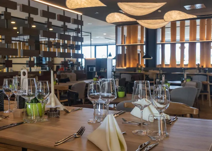 Aldiana Club Salzkammergut Und Grimmingtherme Бад-Миттерндорф